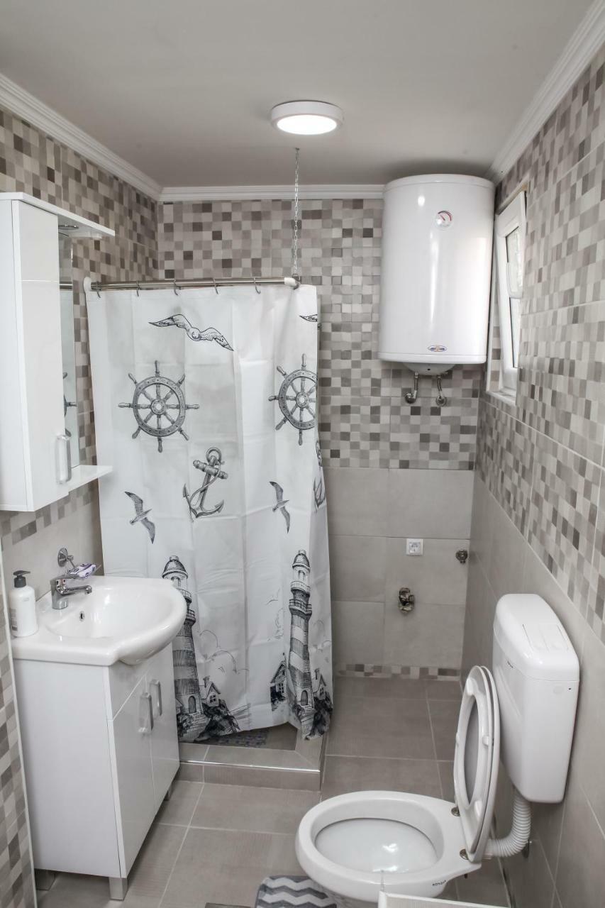 Apartman Kaca Cetinje Exteriér fotografie
