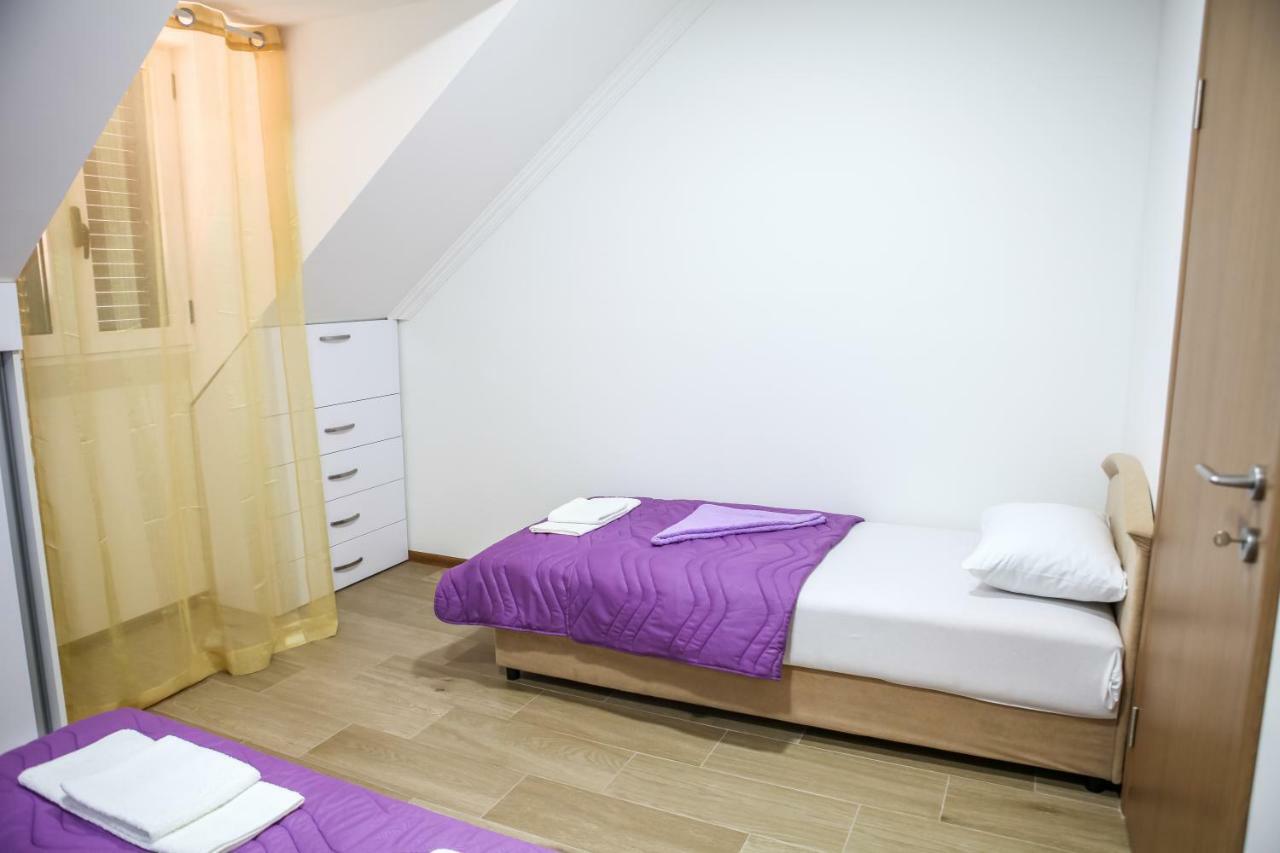 Apartman Kaca Cetinje Exteriér fotografie